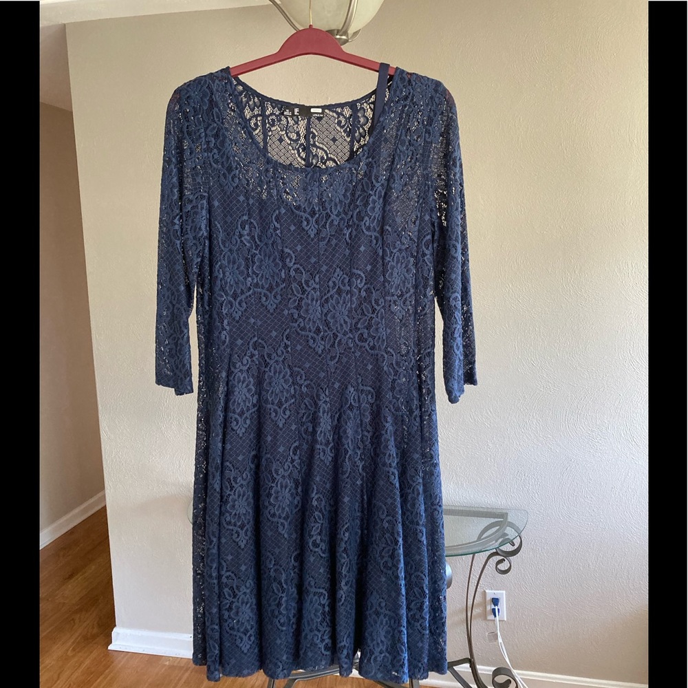 Women’s Lace Leslie Fay Dress with Slip